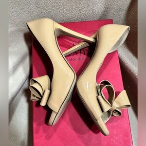 Valentino Nude Bow Peep-Toe Stiletto Platform Pumps - Size 7.5-8 US